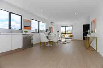 38C Routley Drive, Glen Eden