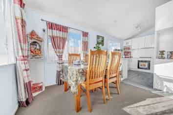 28 Matthews Road, Flat Bush