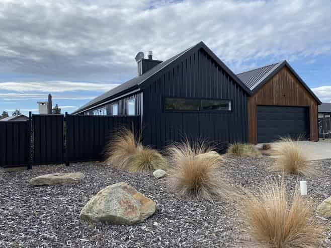 21 Warbler Lane, Albert Town