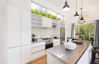 16A Springdale Grove, Fitzherbert