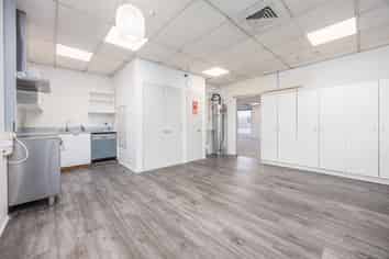 Prime Full-Floor Space with Limitless Opportunity