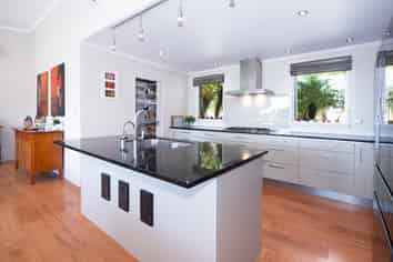 69 School Road, Paihia
