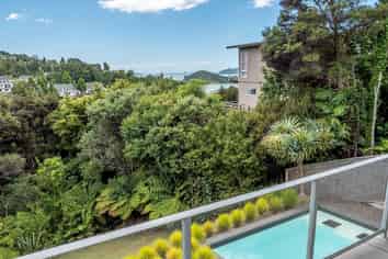 69 School Road, Paihia