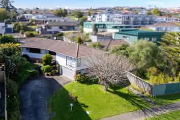 26 Aberfeldy Avenue, Highland Park