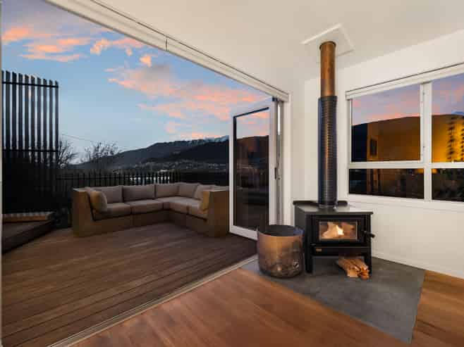 240 Peninsula Road, Kelvin Heights