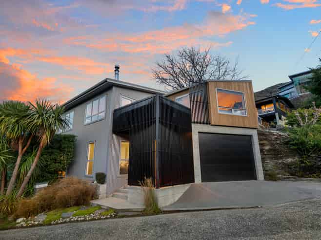 240 Peninsula Road, Kelvin Heights