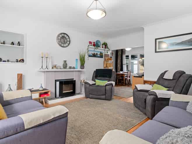 5 Banbury Crescent, Fairfield