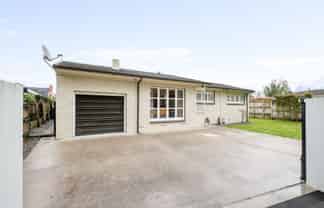 5 Banbury Crescent, Fairfield