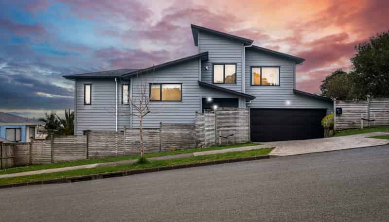 11 Matisse Drive, West Harbour