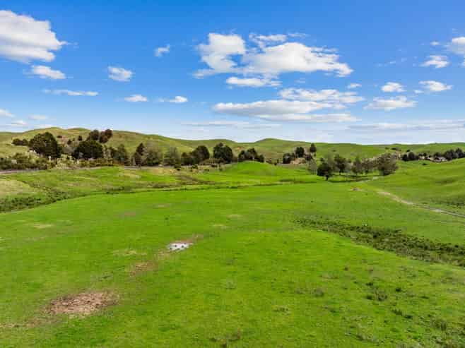 282 Taipuha Station Road, Paparoa