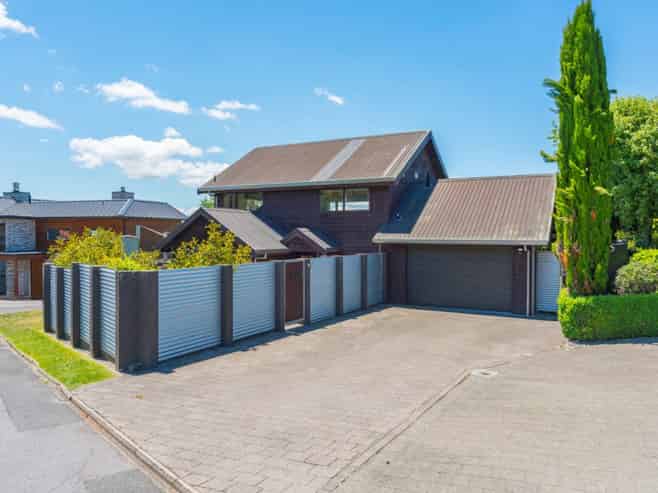 1/11 Krissell Place, Acacia Bay