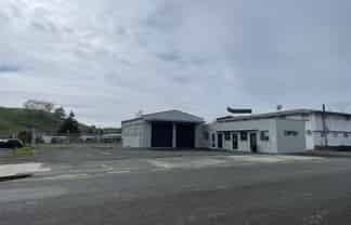 Central Tokoroa Warehouse, Workshop and Office