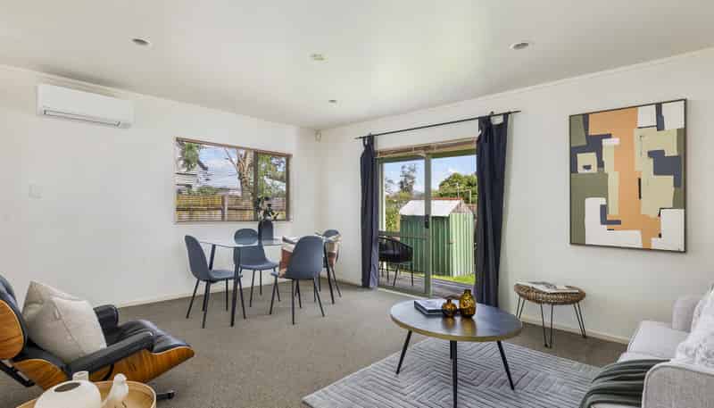 25a Ennismore Rd, Mount Albert