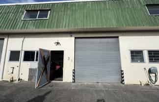 Compact Warehouse with Mezzanine