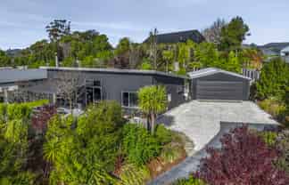 31 Les Wakefield Road, Mapua