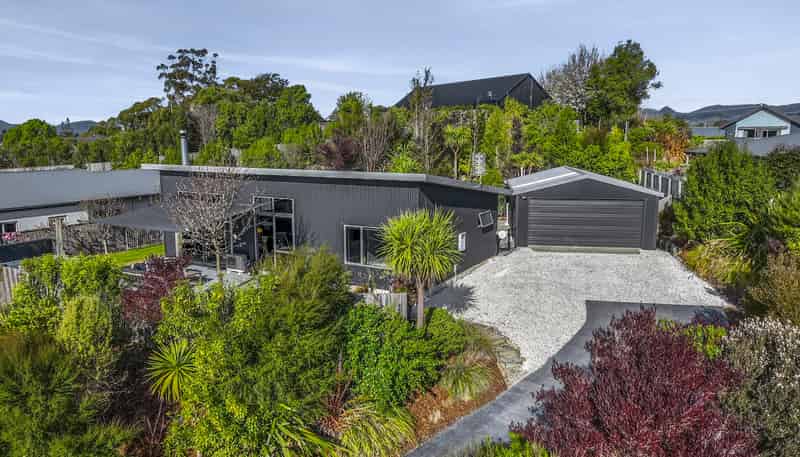 31 Les Wakefield Road, Mapua