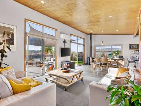 31 Les Wakefield Road, Mapua