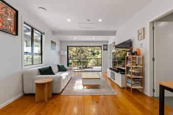 6 Irvine Street, Aro Valley