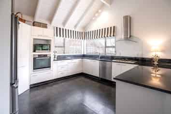 17 Butavas Street, Khandallah