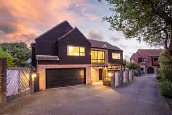 17 Butavas Street, Khandallah