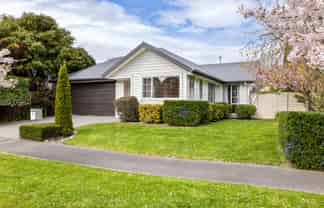 2 Mallard Place, WOOLSTON