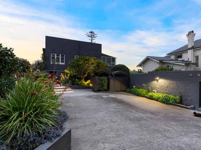 4/10 St Georges Bay Road, Parnell