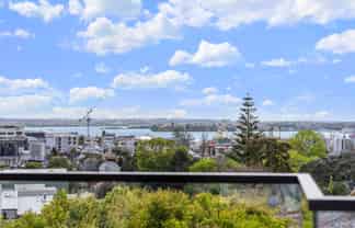 4/10 St Georges Bay Road, Parnell