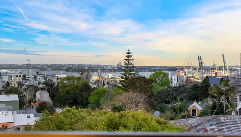 4/10 St Georges Bay Road, Parnell