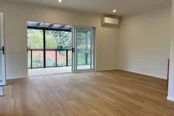 54A Elmore Road, Albany