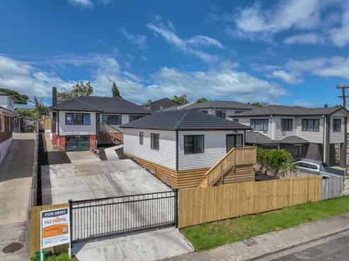 18A Lochinver Road, Papatoetoe