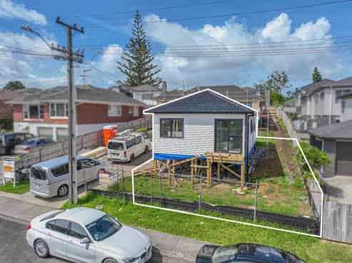 18A Lochinver Road, Papatoetoe