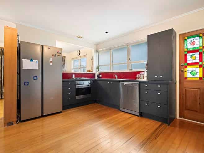 2A Waller Avenue, Bucklands Beach