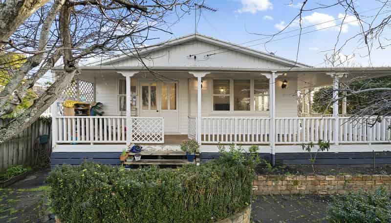 2A Waller Avenue, Bucklands Beach