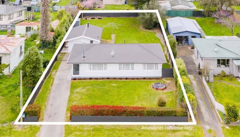 16 Williams Street, Otane