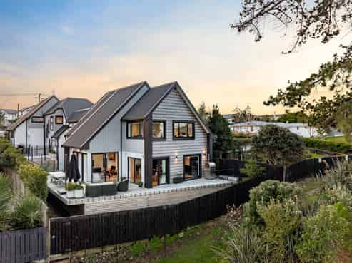 52A Silverton Avenue, Waiotaiki Bay