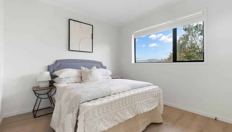 124a Brian Crescent, Stanmore Bay