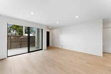 8C Neptune Avenue, Beach Haven
