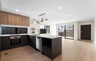 8C Neptune Avenue, Beach Haven
