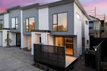 8C Neptune Avenue, Beach Haven