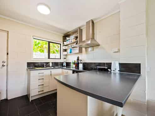 106 & 106A Burnley Terrace, Sandringham