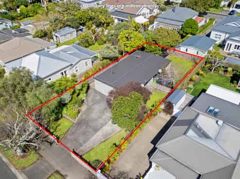 106 & 106A Burnley Terrace, Sandringham