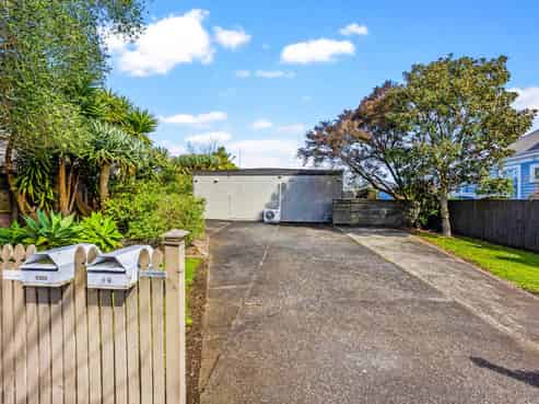 106 & 106A Burnley Terrace, Sandringham