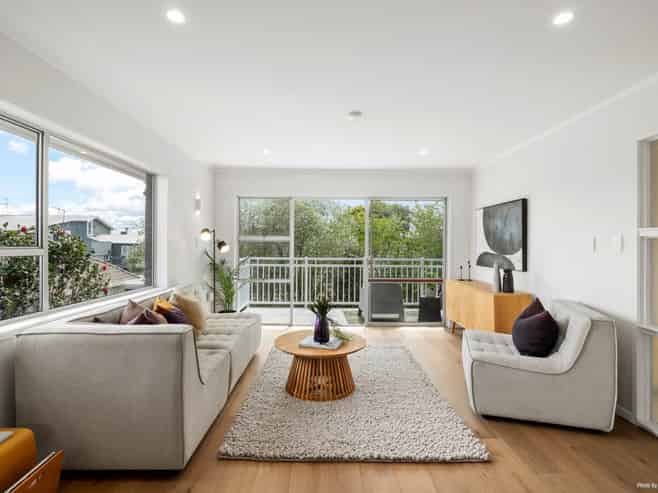 4/46 Fowlds Avenue, Sandringham