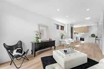 10B, C, E Serjeant Street, Henderson