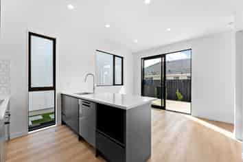 10C Serjeant Street, Henderson