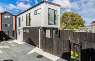 10E Serjeant Street, Henderson