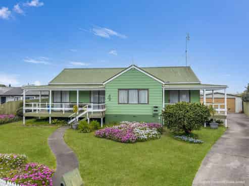 4 Landscape Road, Coastlands