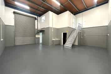 Affordable Industrial Unit on Lambie Drive