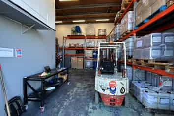Affordable Industrial Unit on Lambie Drive