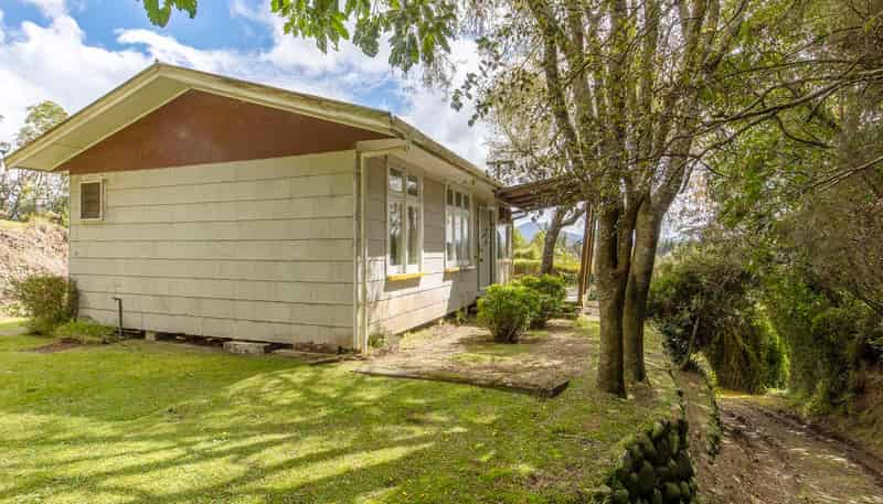 40 Gosling Grove, TURANGI